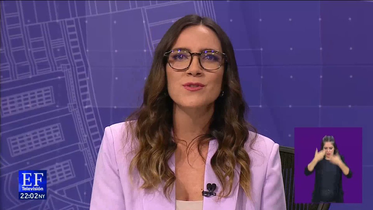 Salomón Salomón Chertorivski, candidato de Movimiento Ciudadano por CDMX, realizó su presentación en el tercer #DebateChilango: "Soy un hombre de 1.81, 49 años, tengo tez blanca, uso lentes y el día de hoy vengo vestido con un traje azul marino y una corbata naranja". #Elecciones2024EF