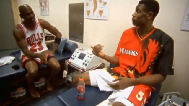 27 YEARS AGO TODAY 🐐 Michael Jordan finally put Dikembe Mutombo on a poster & then gave him the finger wag Earlier in the season, they had this conversation about MJ never dunking on Deke in 6 years