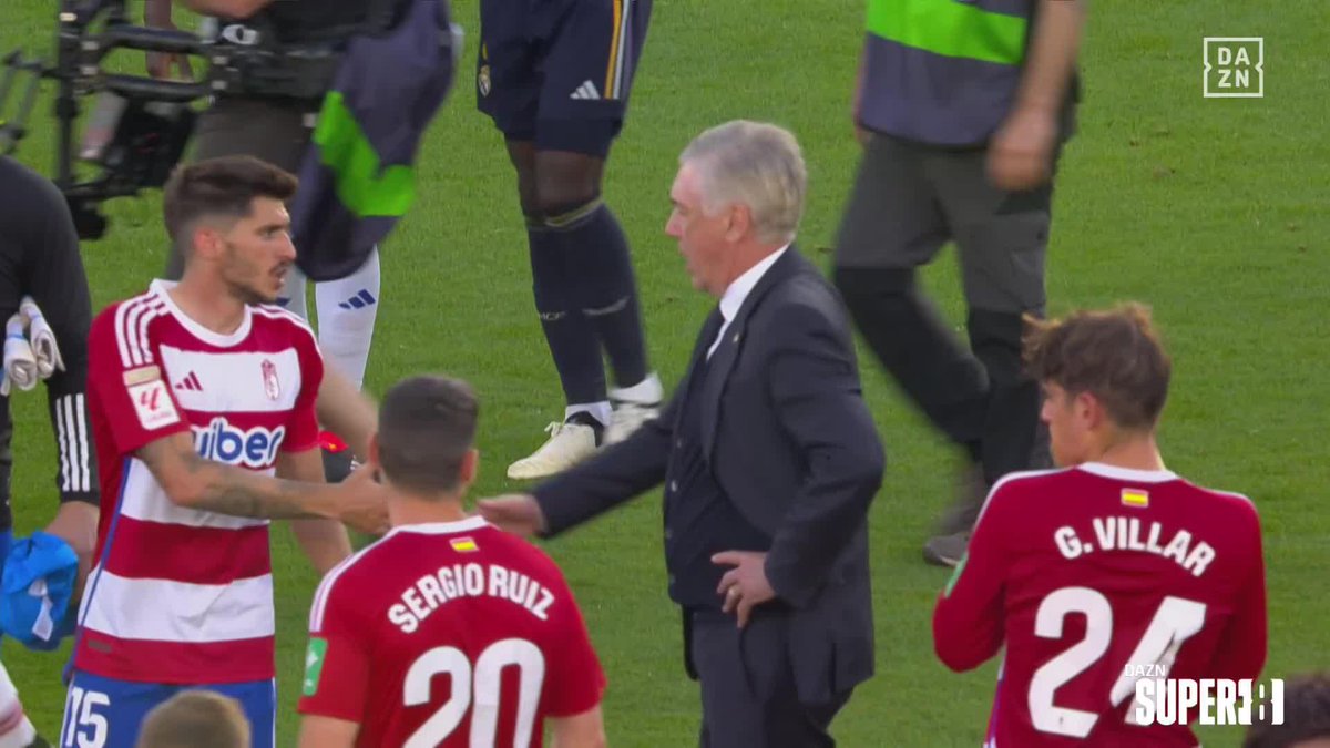 Ancelotti reminding Madrid players to greet Granada players after the game as they got relegated. Perfect manager who represents Real Madrid's values well.