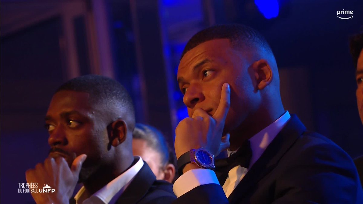 Le joli discours de Vincent Labrune pour Kylian Mbappรฉ. โจ๐ซ๐ท ยซ ๐'๐ฒ๐๐ฝ๐ฒฬ๐ฟ๐ฒ ๐๐ถ๐ป๐ฐ๐ฒฬ๐ฟ๐ฒ๐บ๐ฒ๐ป๐ ๐พ๐'๐ผ๐ป ๐๐ฒ ๐ฟ๐ฒ๐๐ฒ๐ฟ๐ฟ๐ฎ ๐๐ป ๐ท๐ผ๐๐ฟ ๐๐๐ฟ ๐ป๐ผ๐ ๐๐ฒ๐ฟ๐ฟ๐ฎ๐ถ๐ป๐. Merci et bon vent ร toi ! ๐ฃ๏ธ ๐ฅ Prime Video Sport France