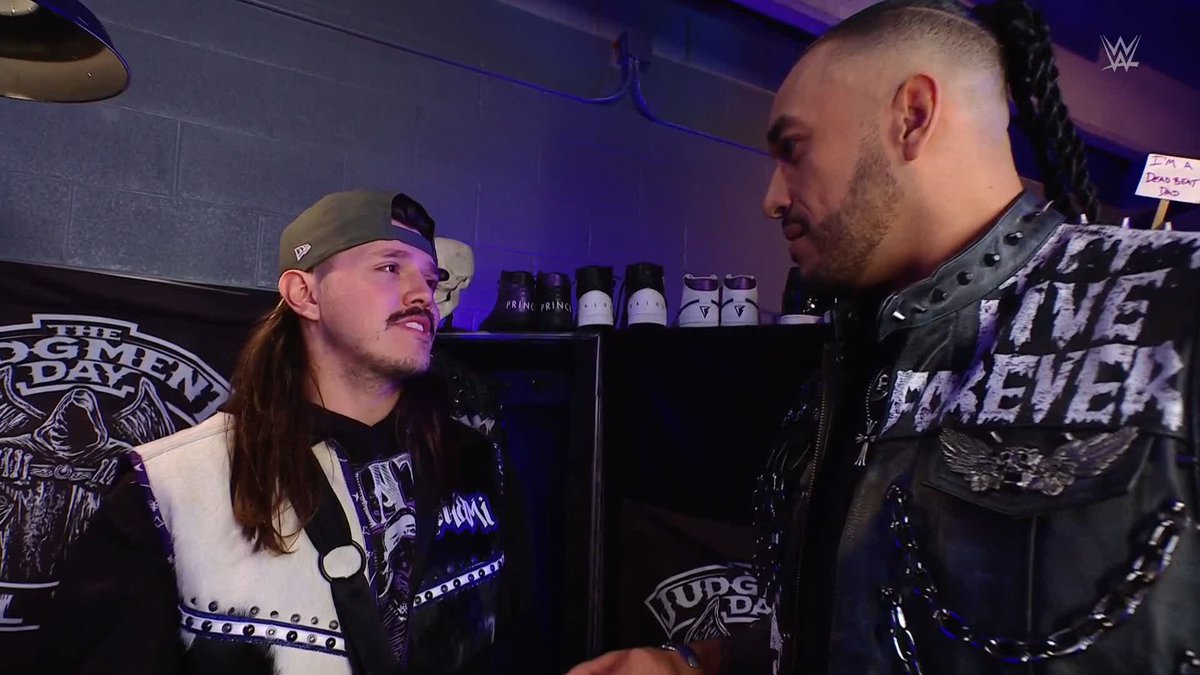 AMIGO! AMIGO AMIGO! #WWERaw