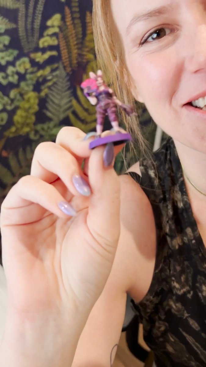 HAPPENING NOW, LIVE! 🗡️ ❤️‍🔥 Adventure with the new mini-members of The Menagerie LIVE as the #CriticalRole cast playtest the #Daggerheart Open Beta on Beacon, Twitch, and YouTube! ✨ JOIN US ⬇️