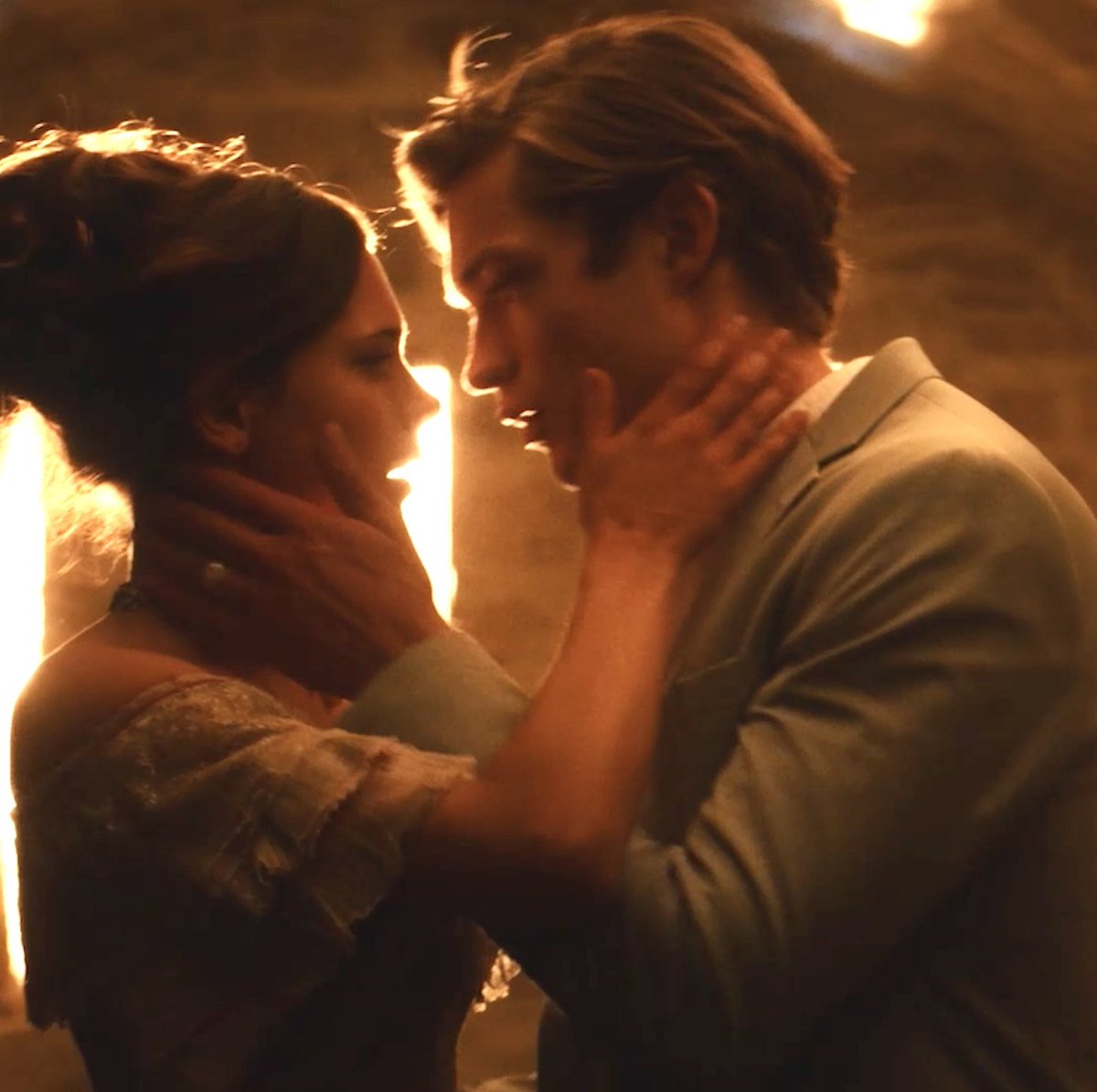 This kiss deserved every close up.