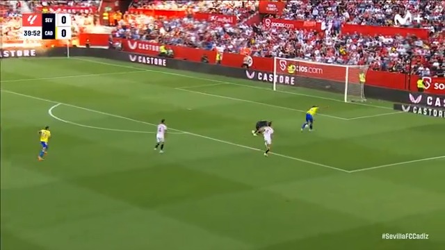 NO. PUEDE. SER. 😱 La ocasión de Chris Ramos... #LaCasadelFútbol #LALIGAEASPORTS