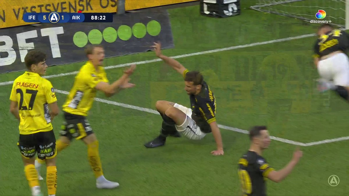 Straff Elfsborg efter den här situationen 👀 📲 Se matchen på Kanal 5 och discovery+
