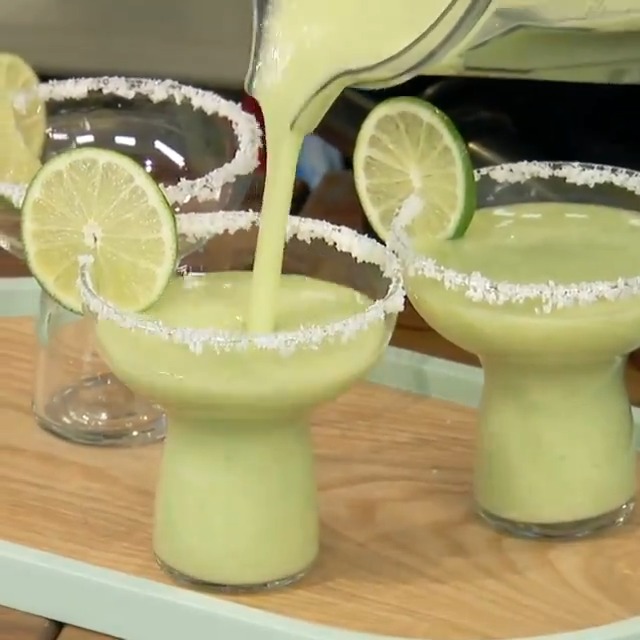 You've heard of avo in your smoothie, but have you tried it in your MARG? We'll be drinking 'em all summer long alongside SunnyAnderson (Taylor's Version😘) 🥑🍸 Watch #TheKitchen, Saturdays at 11a|10c and hbo max fka: #StreamOnMax Get the recipe: