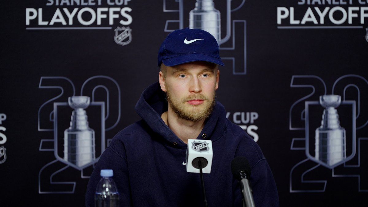 “I want to be the difference maker.” 🗣️ Elias Pettersson speaks with the media following last night’s game versus the Oilers.