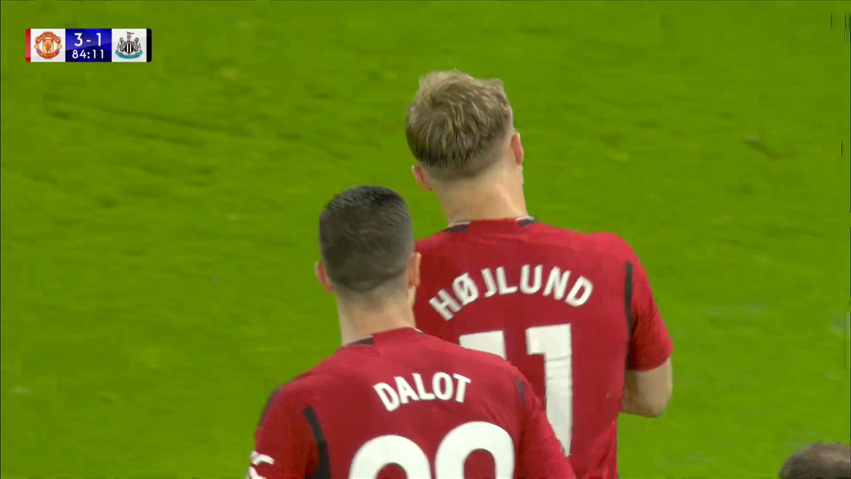 Rasmus Hojlund responds from the bench with a goal! 🔥