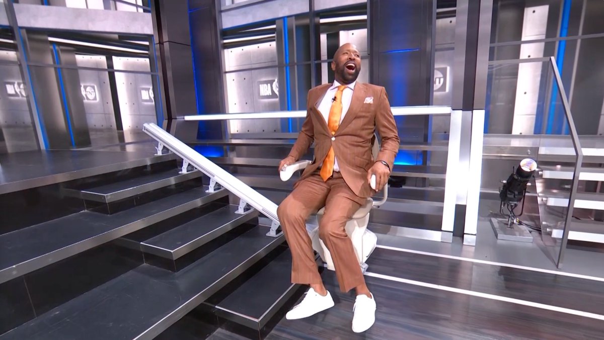 Kenny really got a stair lift for the big board 😭