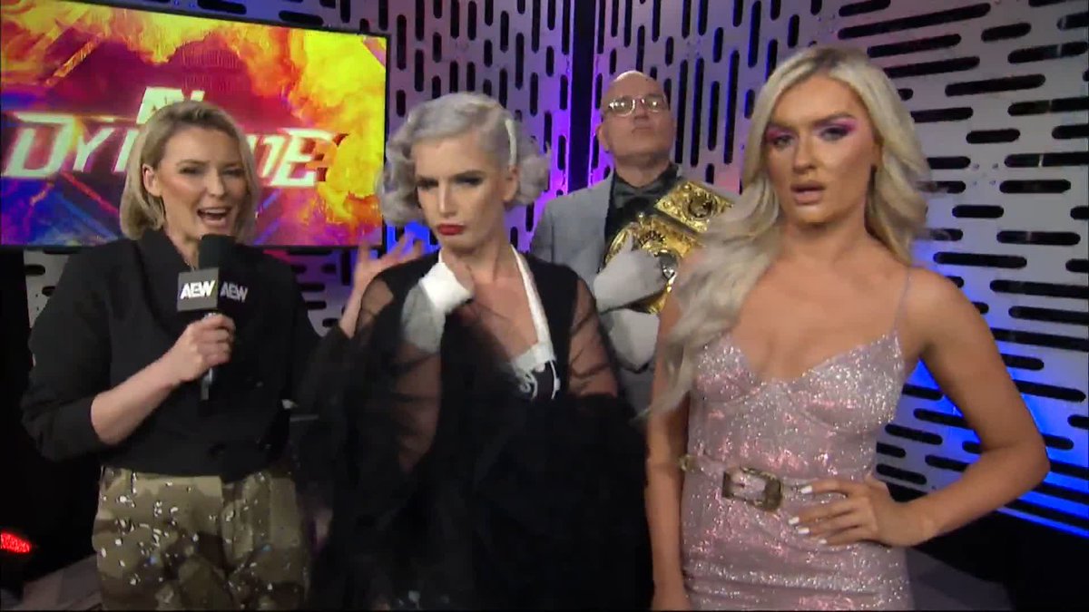 The stuff that Toni Storm says is wild lol #AEWDynamite