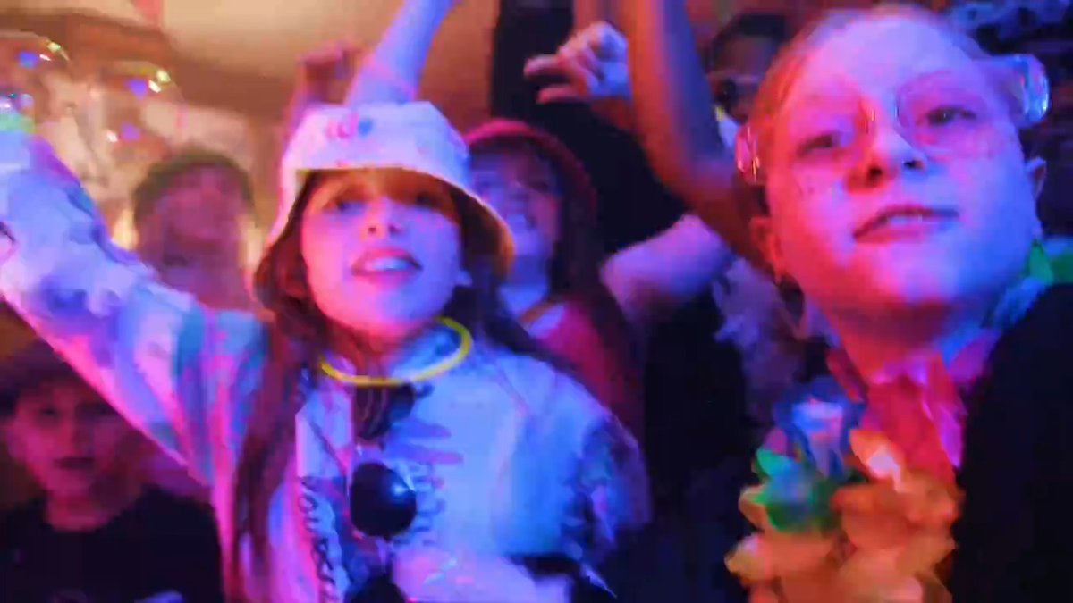 ✨🎵 “I searched for my spark and I found it” ✨🎵 Cruinniú na nÓg, Europe’s only national free day of creativity for young people is back, with over 1,000 free activities, taking place on Saturday, June 15. 🎉 #CruinniuNaNog - an initiative of Creative Ireland, supported by RTÉ