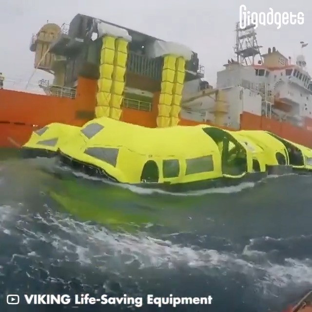 This evacuation system can save 800 people from a sinking ship. #gigadgets #evacuation #cruiseship #lifesaving #shiplife