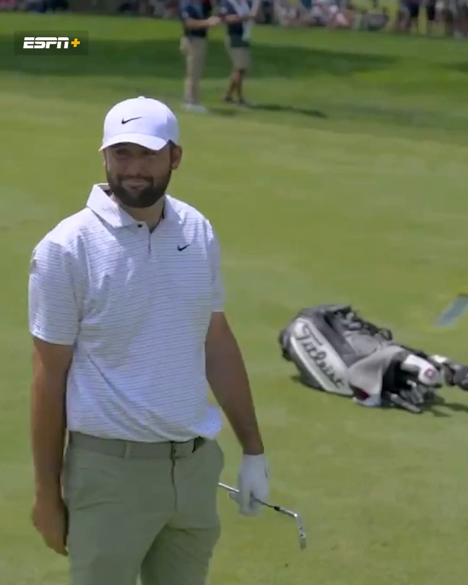 SCOTTIE SCHEFFLER EAGLED HIS FIRST HOLE SINCE BECOMING A DAD 👏 What a moment 🥹