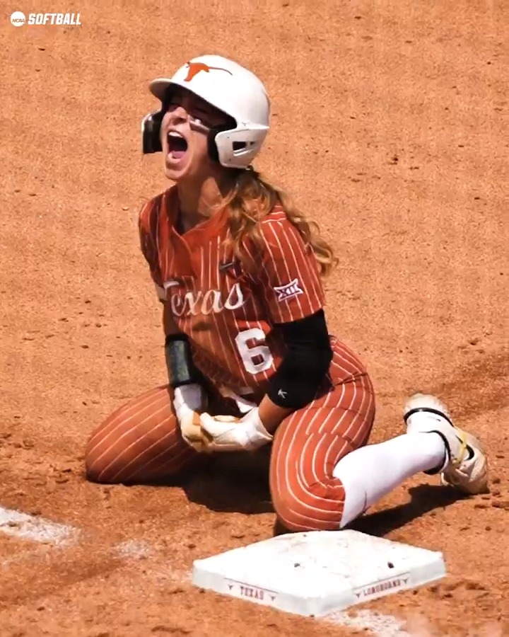 'Twas the night before MAYhem 😎🥎 #RoadToWCWS