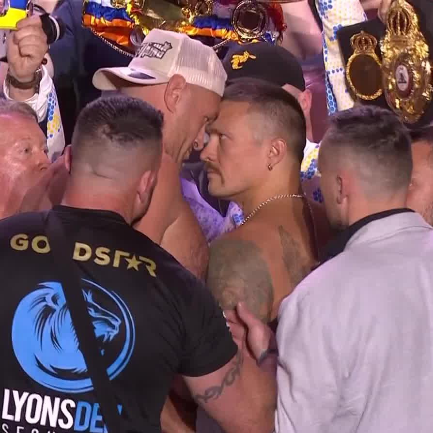𝐅𝐎𝐑 𝐇𝐈𝐒𝐓𝐎𝐑𝐘 👑 TYSON FURY vs. Oleksandr Usyk for all the heavyweight marbles for the first time in 25 YEARS! #FuryUsyk | May 18 | Live on DAZN: Click link in bio to buy. #RingOfFire | #RiyadhSeason | TURKI ALALSHIKH