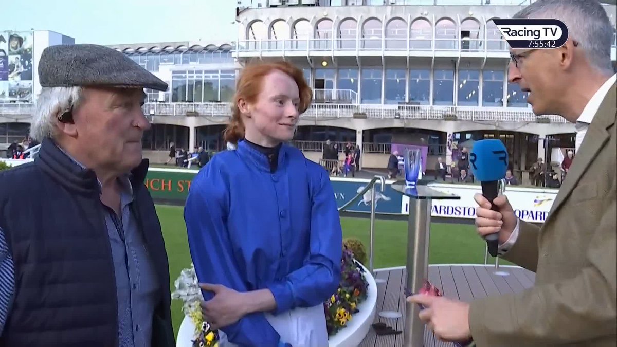 🗣️"It's an indescribable feeling." A lovely interview Leopardstown RC with Gary and Robyn Donaghue-Leahy, who secured her first career winner under Rules aboard Tudor Manor 👏 Pat Flynn was just as proud 😌