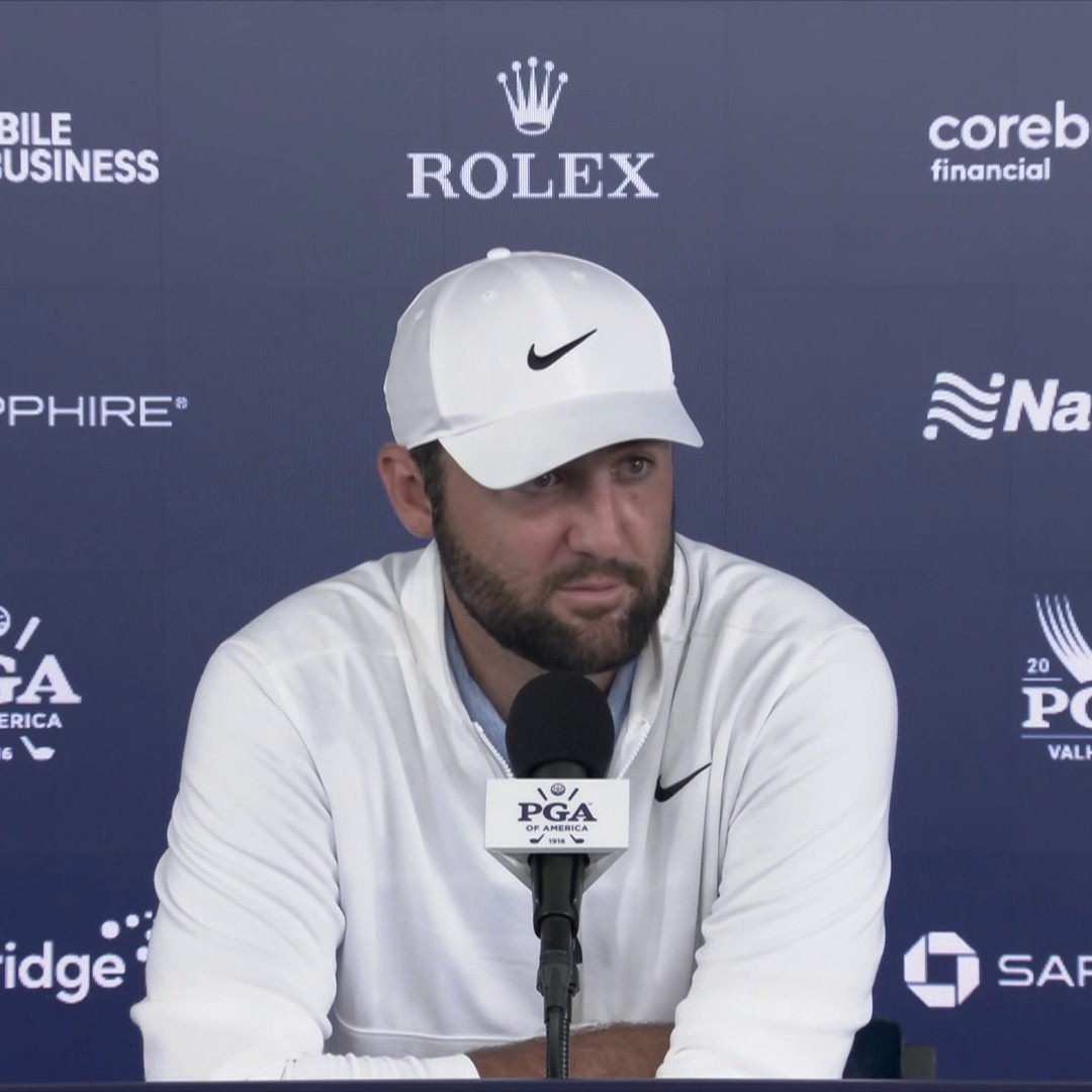 "I did spend some time stretching in a jail cell. That was part of my warm up." 😅 Scottie Scheffler explains how he felt after getting arrested the morning before the second round of the PGA Championship.