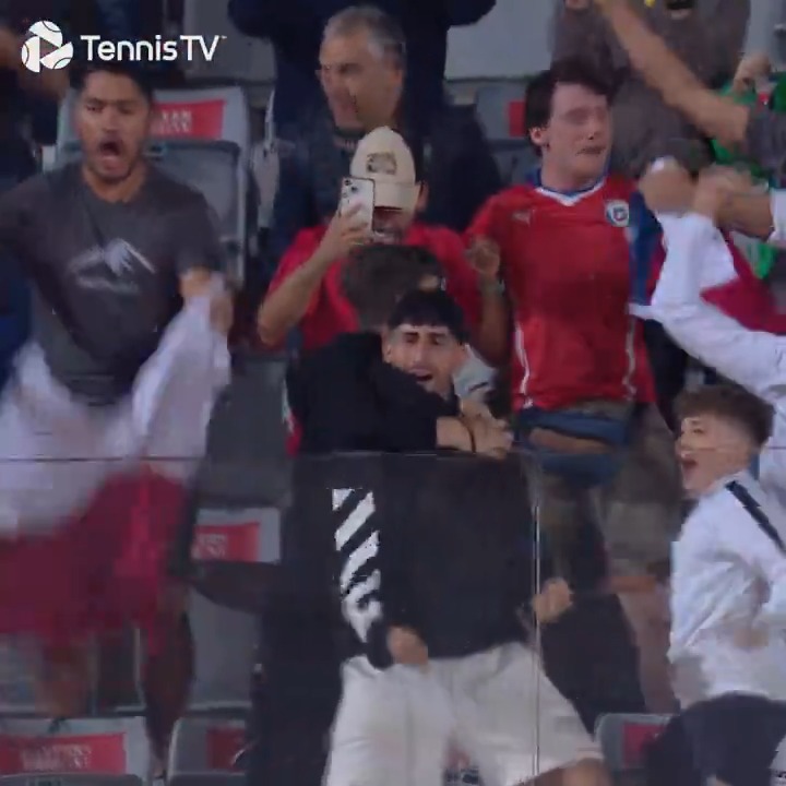 The lows and highs of fandom 🤣🇨🇱 #IBI24 Nicolas Jarry Fillol