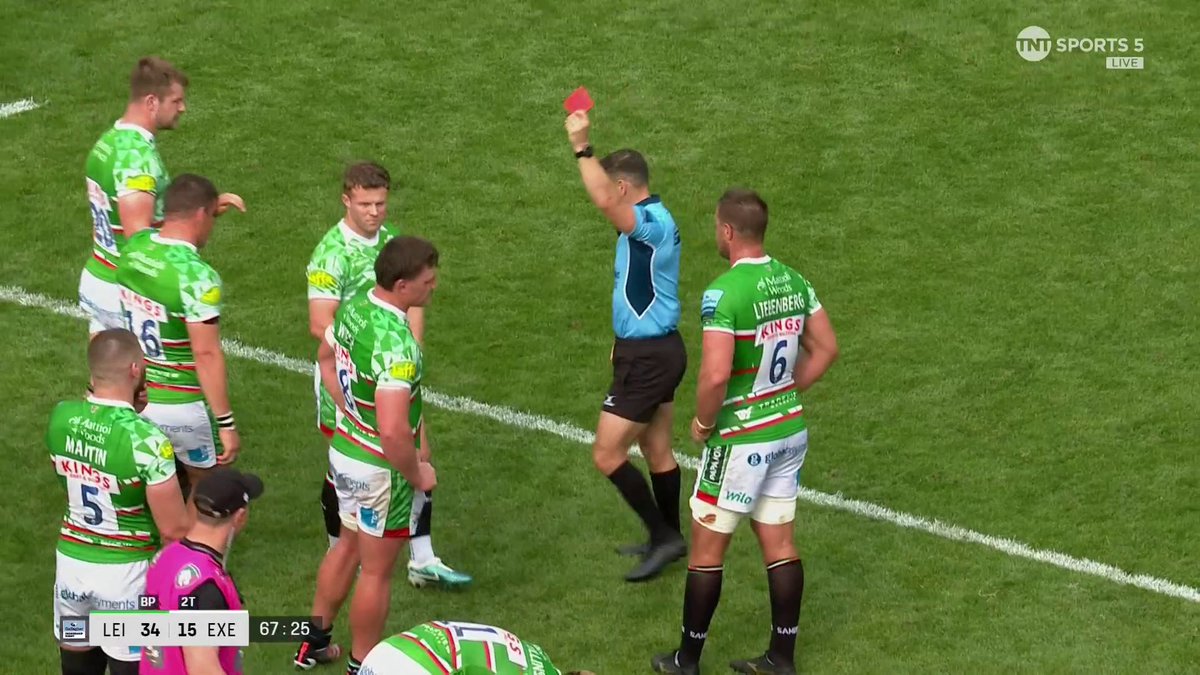 “The red mist descended” 😳 A moment of madness from Jasper Wiese and he sees red on his final Leicester Tigers appearance 🔴 #GallagherPrem | #LEIvEXE