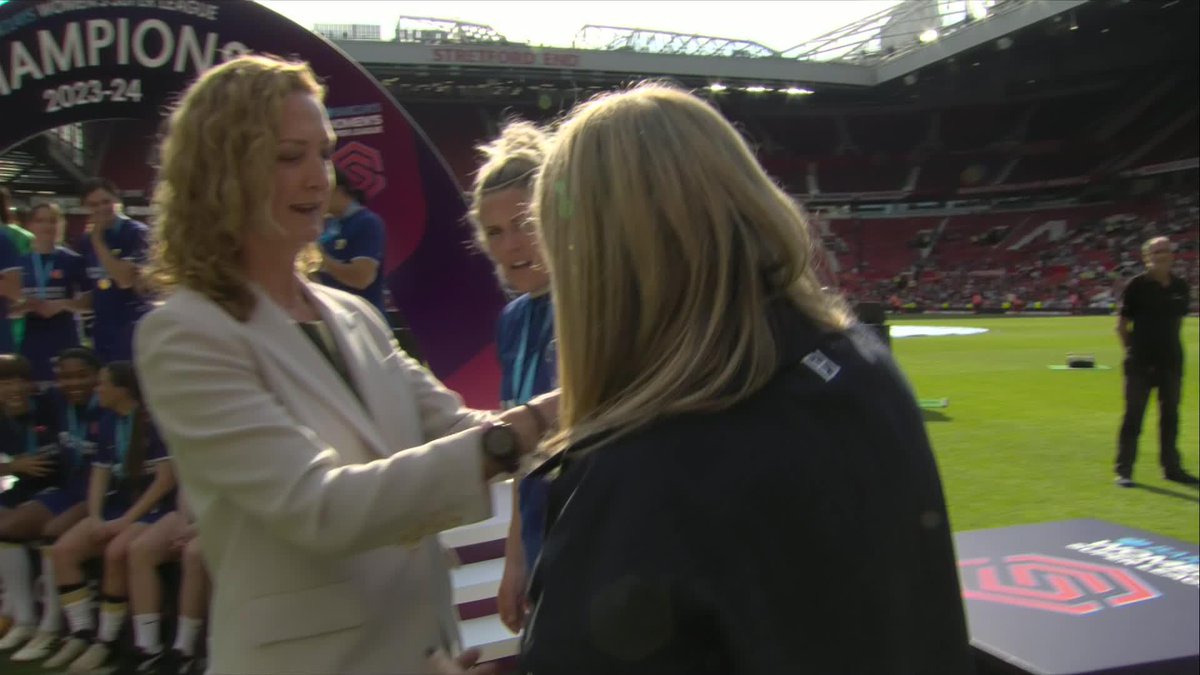 🏴 CHELSEA, CHAMPIONS OF ENGLAND ! #BarclaysWSL #NewDealForWomensFootball