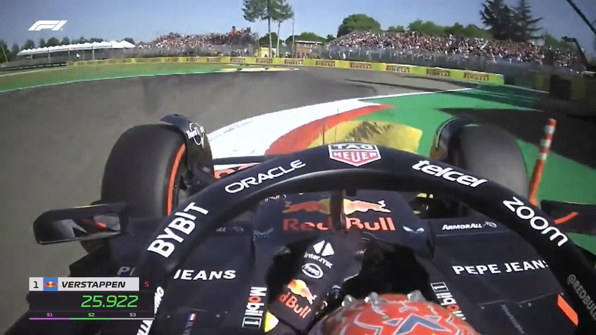 Max Verstappen brought his A game to qualifying 👌 Ride onboard with the Red Bull ace for his Pirelli Motorsport Pole Position Lap around the mighty Imola 💪 #F1 #ImolaGP