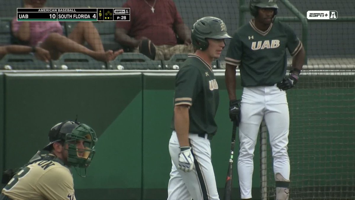 A special moment for Tanner Mink &amp; Hunter Mink. #HornsUp 🤘