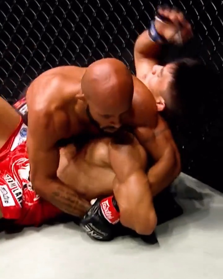 We throw it 🔙 to when Danny Kingad and Demetrious Johnson threw down in the ONE Flyweight MMA World Grand Prix Championship Final in 2019! Demetrious Johnson