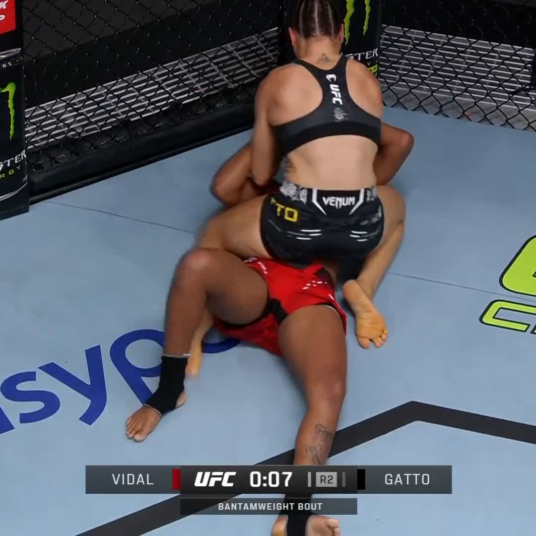 Saved by the bell 👀 #UFCVegas92