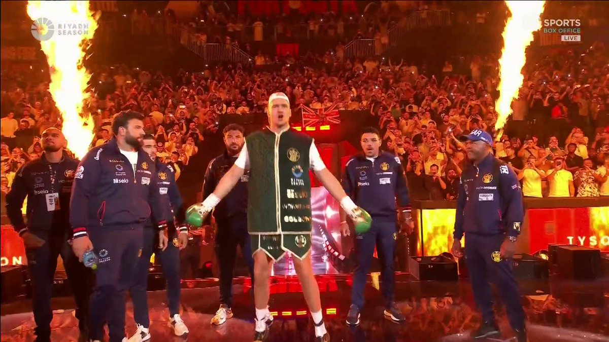 🚨🚨🚨 L'ENTRÉE DU GYPSY KING TYSON FURY 👑🇬🇧