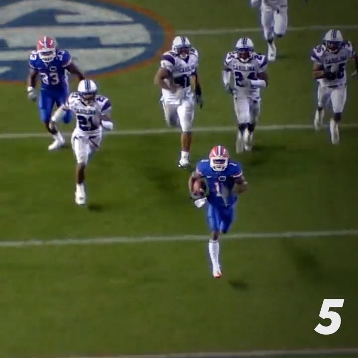 Percy Harvin was simply different at Florida 🐊 36 games played 🐊 3,781 total yards from scrimmage 🐊 32 total TDs 🐊 11.6 yds per touch