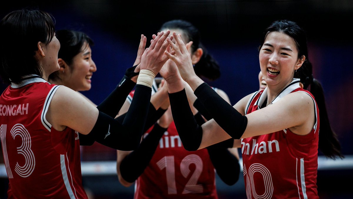 Kang So-hwi ๐ฐ๐ท! The outside hitter led Team Korea to a win after 30 consecutive losses at the #VNL. She scored 22 pts ๐ Thailand ๐น๐ญ. โก๏ธ Womenโs week 2 is from May 28 - June 2. ๐บ Watch the #VNL matches on ๐ #Volleyball #VNLRio