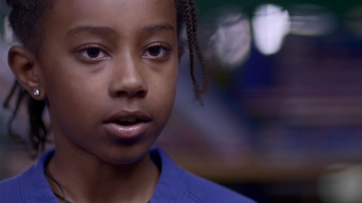 In London, all primary children can access #FreeSchoolMeals - great for their health, wellbeing, and removing stigma. But in other towns/cities, kids are missing out on the nutrition they need to thrive, and “it’s not fair”. #SchoolFoodMatters Watch & share our Two Cities film 👇