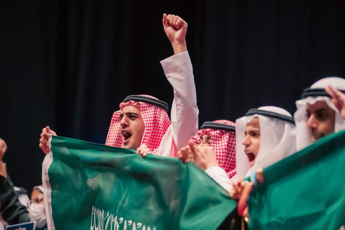 "نحن لا نحلم، نحن نفكر في واقع سوف يتحقق إن شاء الله" 🇸🇦 سمو ولي العهد رئيس مجلس الوزراء - الأمير محمد بن سلمان بـ 10 ميداليات و 11 جائزة خاصة؛ رحلة شغف تكللت بالنجاح ولله الحمد في مسابقة #آيتكس_2024🥇💪🏻 #السعودية_تتفوق_عالميا