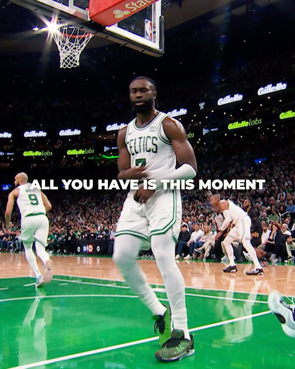 own the moment ☘️