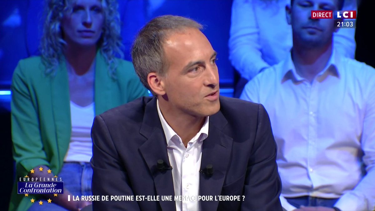 🗣️ "Ça fait 20 ans que je prêche dans le désert en expliquant le risque que Vladimir Poutine fait peser sur nos démocraties" déplore Raphael Glucksmann 🇪🇺 #LaGrandeConfrontation