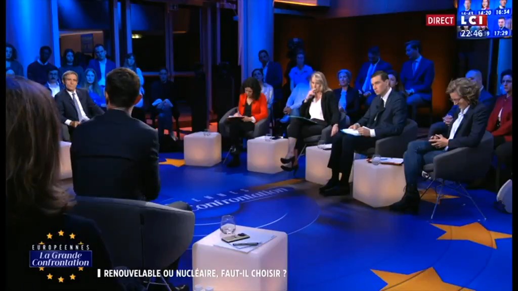 La décarbonation de notre industrie passe par une vraie ambition sur le plan nucléaire et non par le saccage de nos paysages et de l'environnement que provoque la prolifération des éoliennes. L'écologie politique ne prend pas au sérieux la question du climat. #AvecBellamy