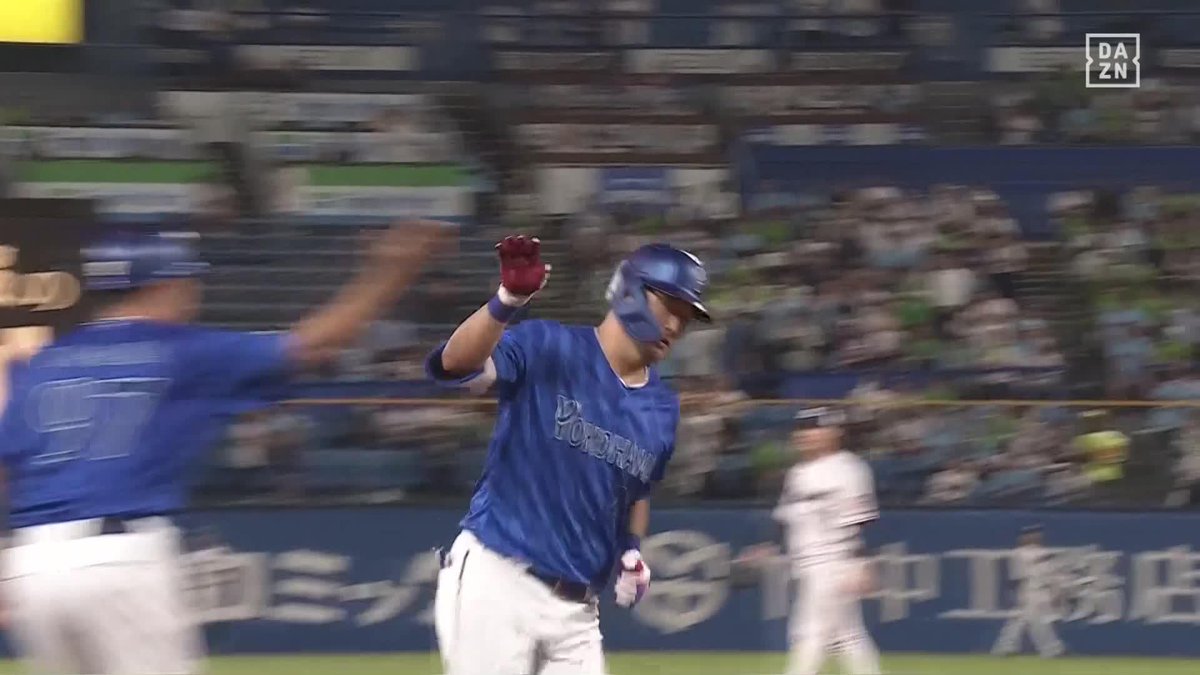 / 何度でも聞きたいこの打球音 \ 筒香嘉智が先制の3号2ラン 甘く入った球を逃さない! ⚾#プロ野球(2024/5/22) 🆚ヤクルト×DeNA 📱Live on DAZN #DAZNプロ野球 #baystars