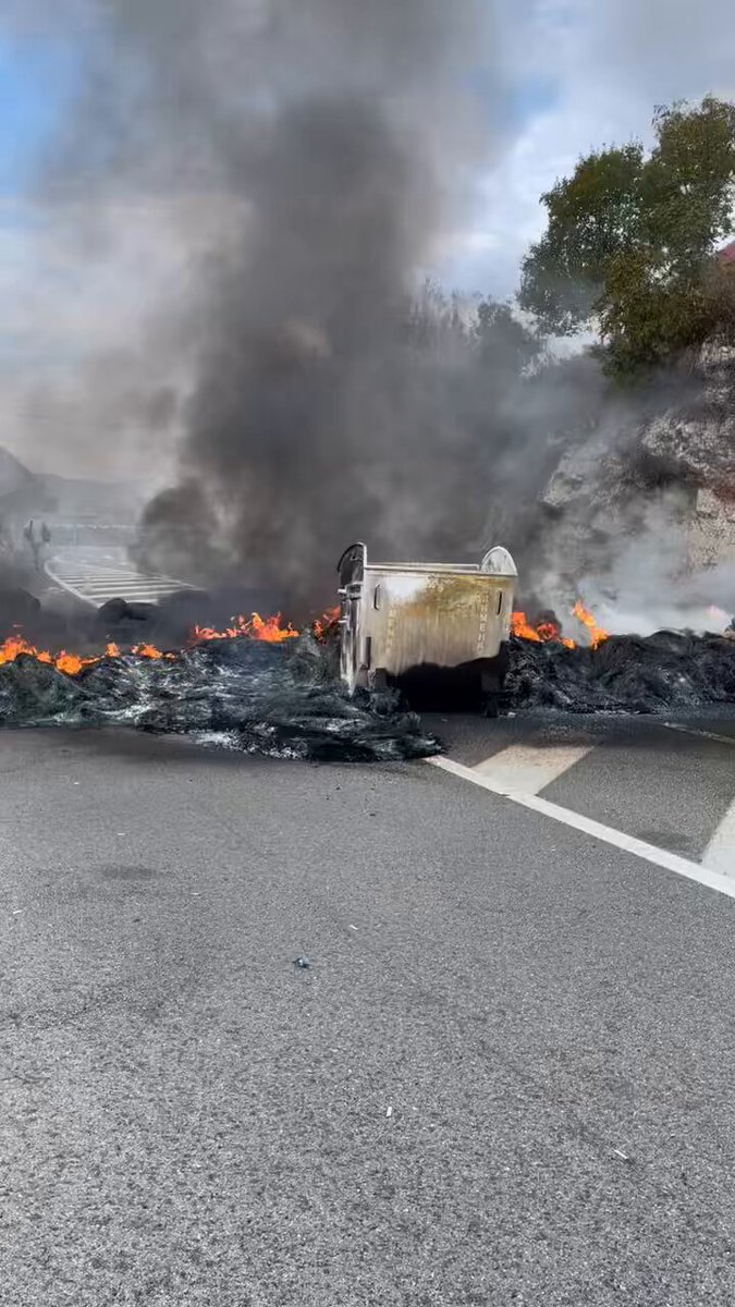 Pametnjakovic nova.rs Nisam baš nešto plašljiv i nije da se ne snalazim dobro u sličnim situacijama, ali mislim da nikad nisam osetio toliko sumanute mržnje kao tog dana na Cetinju.