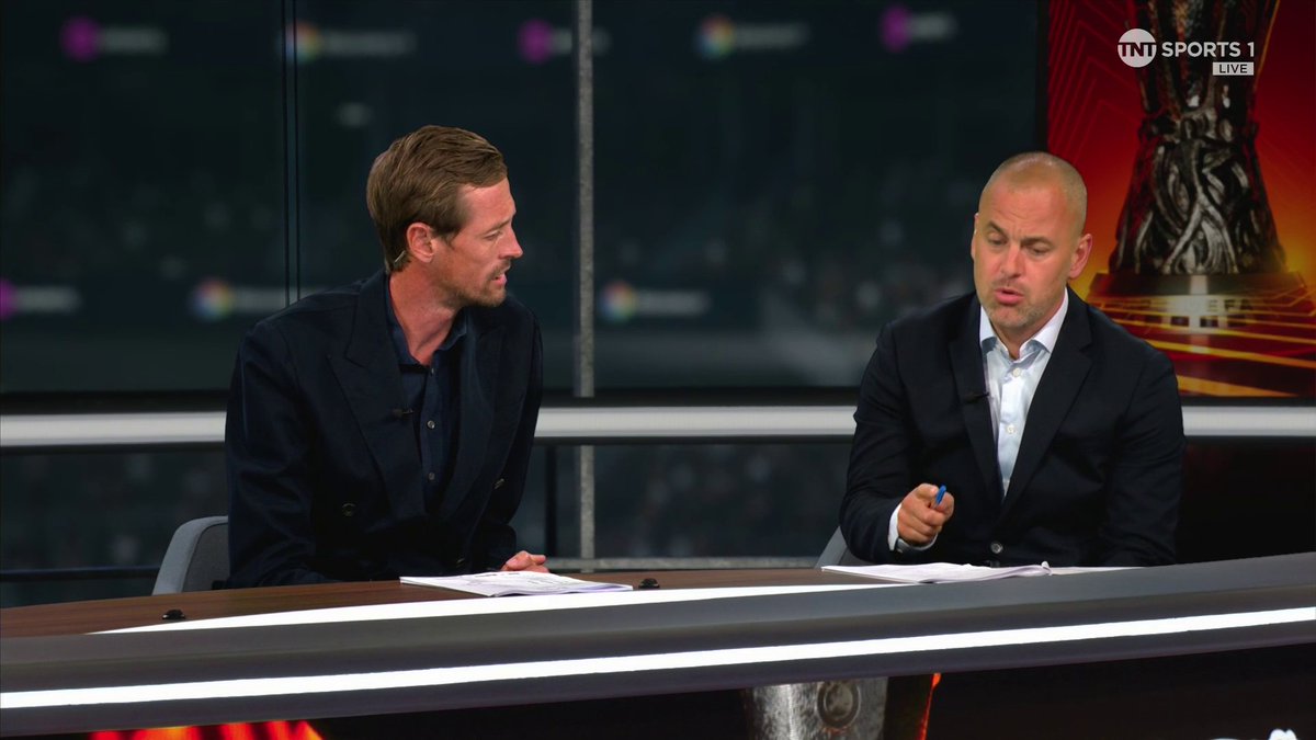 "I'll be stunned if there's not 3 or 4 goals in this game" Joe Cole is expecting fireworks in the #UELfinal tonight 🎆🏆 📺 Watch live on TNT Sports & discovery+ UK