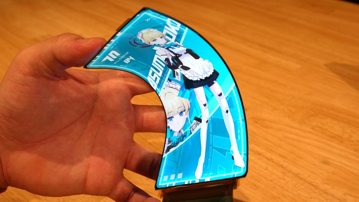 超久しぶりにフレキシブルディスプレイネタです。ブルーアーカイブよりトキ #ブルアカ