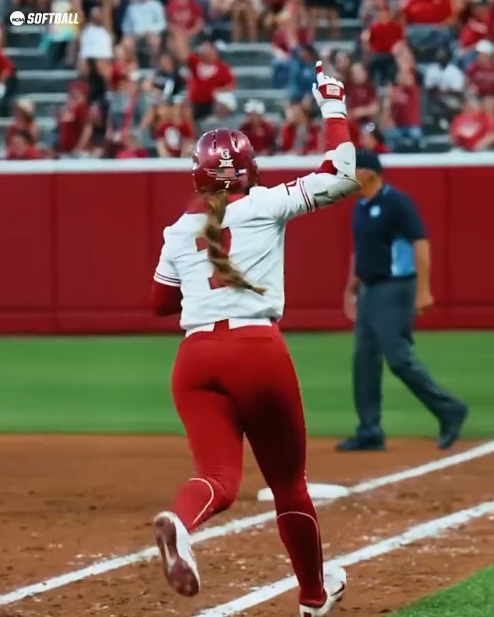 Who's ready for a SUPER weekend? 🙋‍♀️ #RoadToWCWS