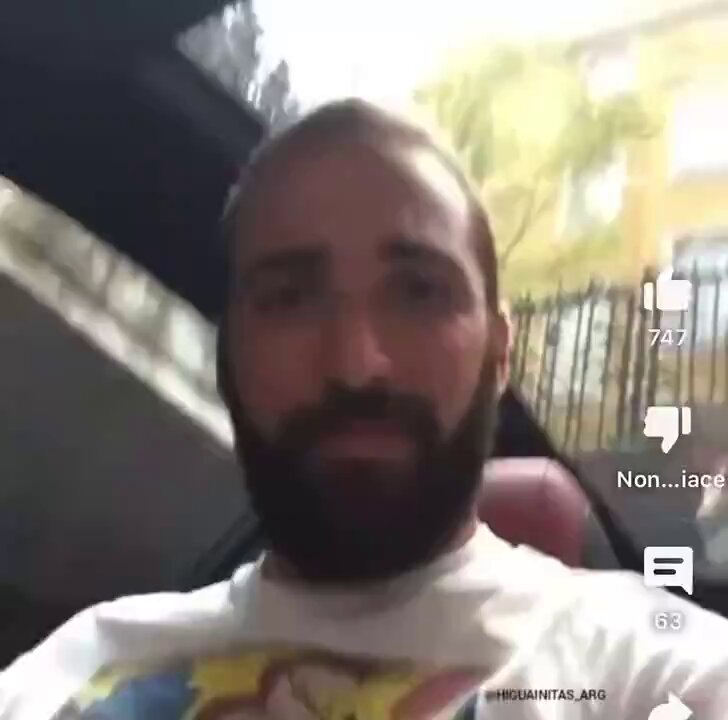 “recien la conociste no te ilusiones tanto” yo despues de q me dió like en una historia: