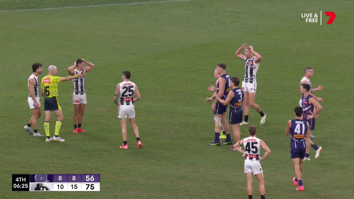 "He didn't hand the ball back to me, he handed it to a team mate. He's not allowed to do that." #AFLFreoPies