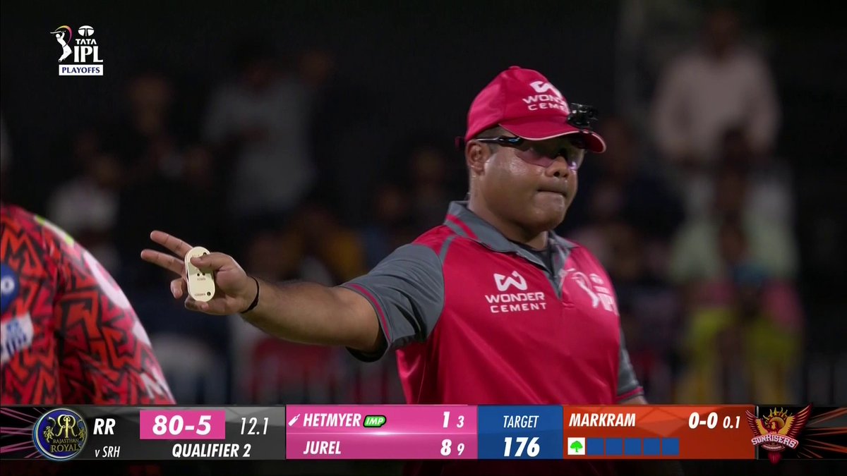 "It's the worst ball I've ever seen in cricket" 😅 We've all been there Aiden Markram 😂