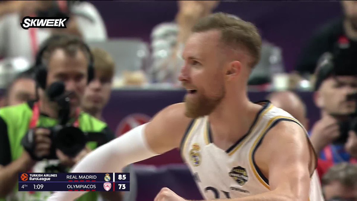 🎩 Este pase de Sergio Rodriguez.