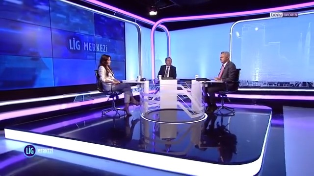 🏆 Şampiyonluk düğümü son hafta çözülecek 🗣️ Zeynep Özdemir, Tunç Kayacı ve Olcay Çakır'ın değerlendirmeleri. | #LigMerkezi