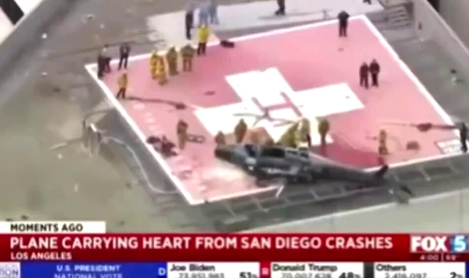 Se estrella un helicóptero que transportaba un corazón, al sacarlo se lo dan a un médico que lo tenía que llevar al quirófano... Se cae el médico y vuela el corazón en vivo ☠️
