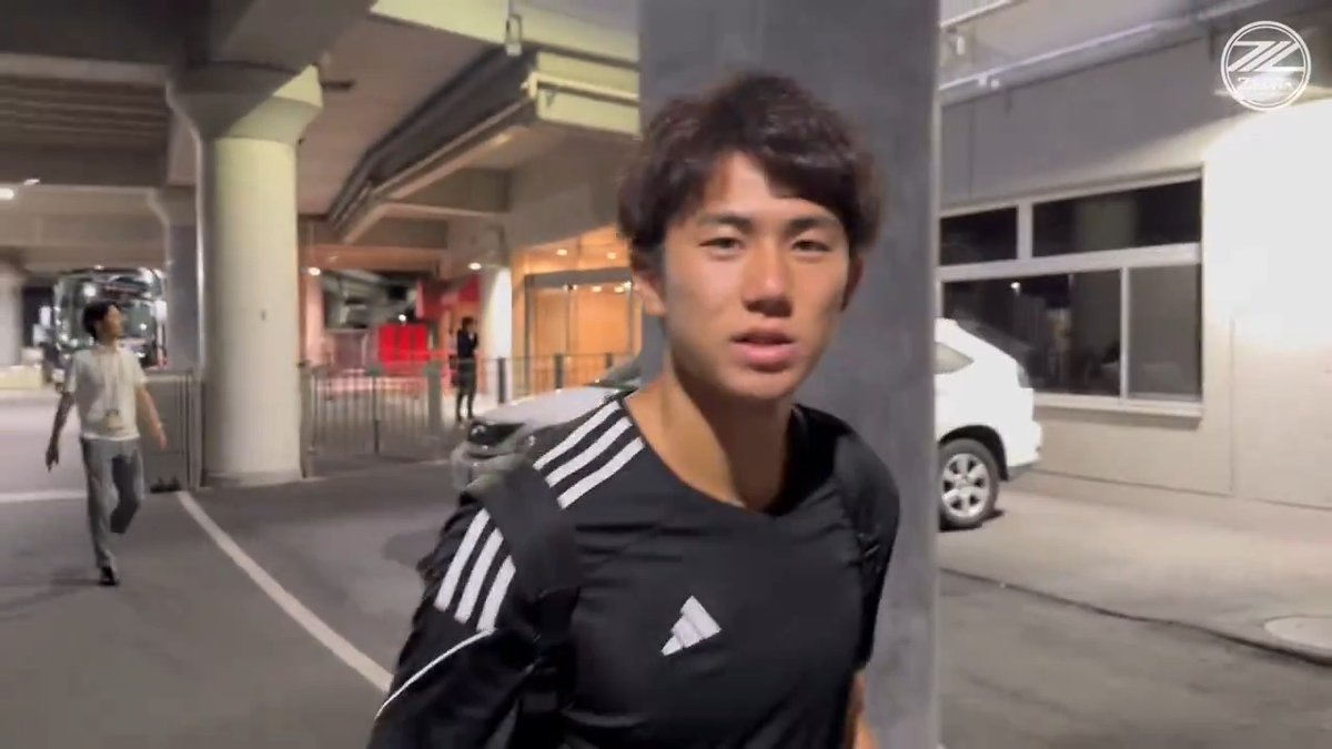 今季2ゴール目が貴重な先制ゴール! #平河悠 選手の試合後コメント💬 ゴール後はサポーターにガッツポーズ💪 平河選手のゴールへの想いを聞きました☺ 平河悠/Yu Hirakawa #0526浦和 #FC町田ゼルビア #zelvia #Jリーグ