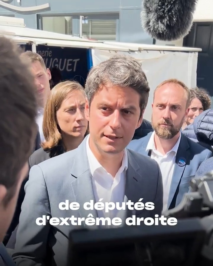 J'appelle au sursaut. La France est un pays fondateur et moteur de l'Europe. La France ne peut pas être le pays qui envoie le premier bataillon de députés d'extrême droite au Parlement européen.