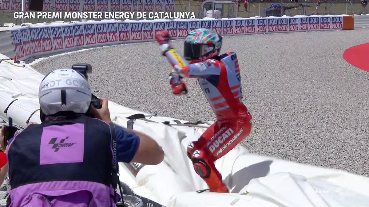 45 places recovered in the last 2 #TissotSprints and races 🤯 Marc Márquez is DANCING with joy after that one 🕺 #CatalanGP🏁